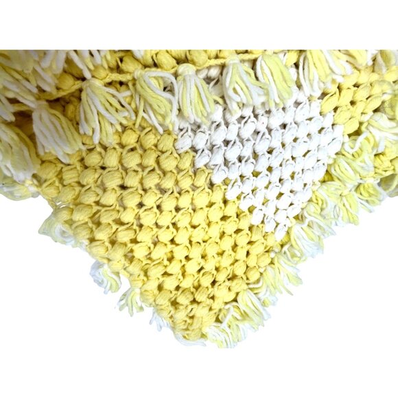 Handmade Yellow & White Chunky Knit Blanket Cozy Throw Blanket 48 x 60 Inches - Picture 6 of 7